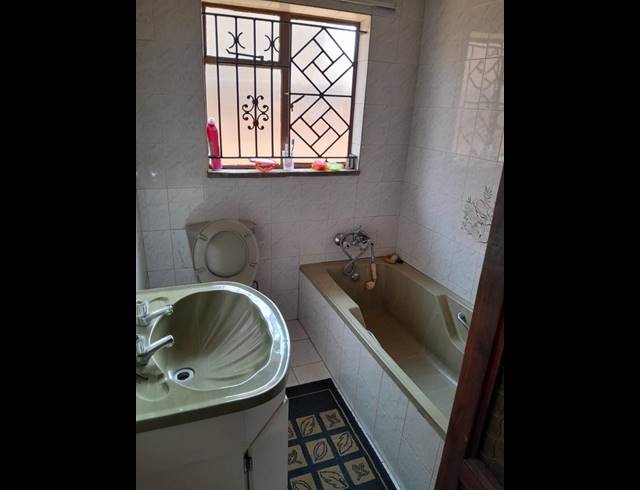 3 BEDROOM HOUSE FOR SALE IN TOKOZA